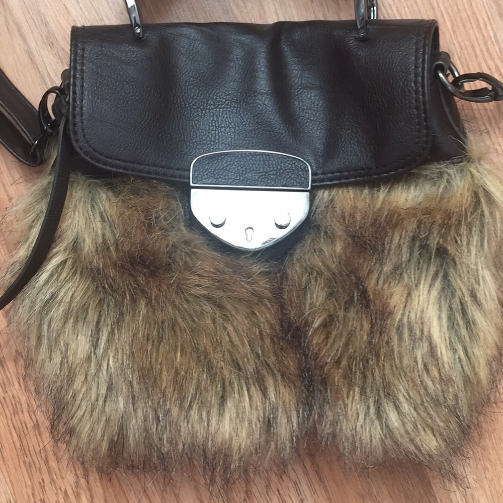 Faux fur bag with detachable strap